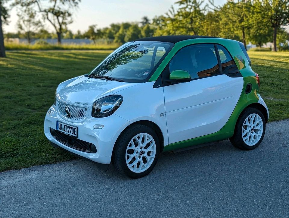 Smart ForTwo EQ/ED Passion Winter Packet in Überlingen