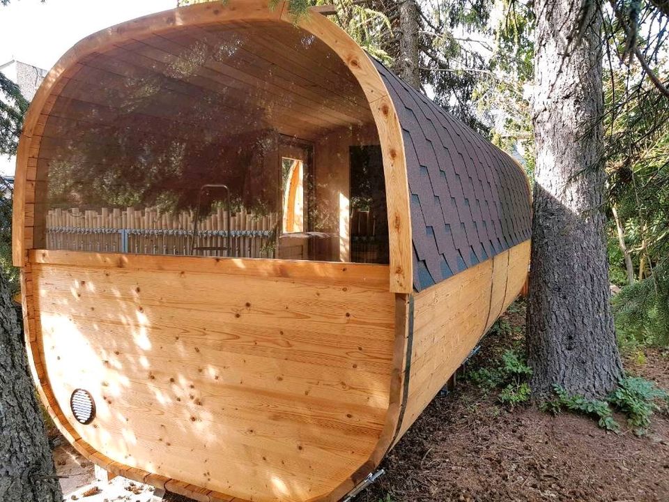 Sofort startklar & fertig montiert Fasssauna mit Holzofen Saunafass Garten Sauna Harvia Saunatonne Haus Fassauna Badezuber Hot Tub Kamin Badefass Brennholz Feuertonne Tiny House Fass Gartenhaus mobile in Erfurt