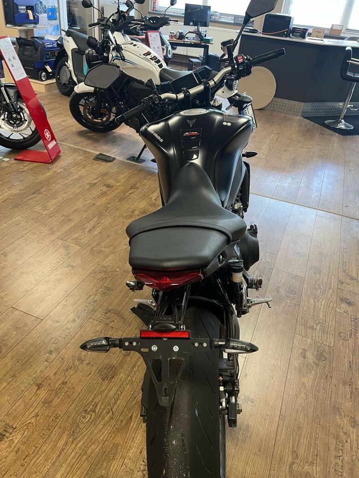 Yamaha MT-09 48PS Vorführfahrzeug in Bindlach