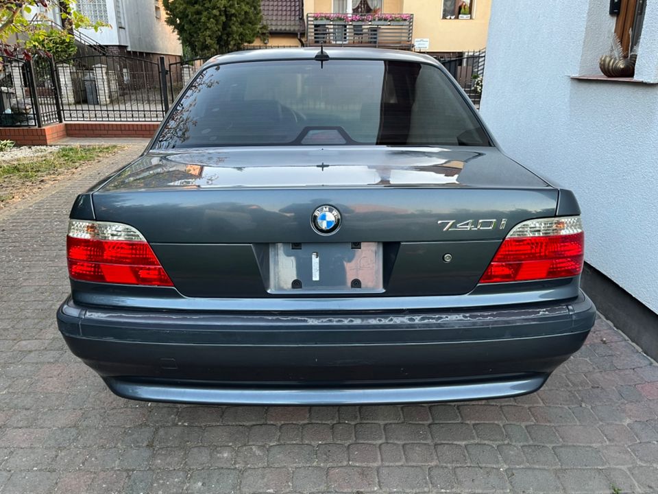 BMW 740i v8 M-Sport E38 bj 05.2001 in Berlin
