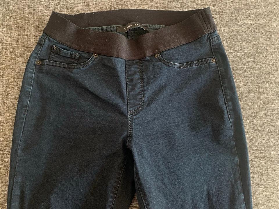 Damen Jeans Marke Cambio Farbe dunkelblau Größe 38 in Wolfratshausen