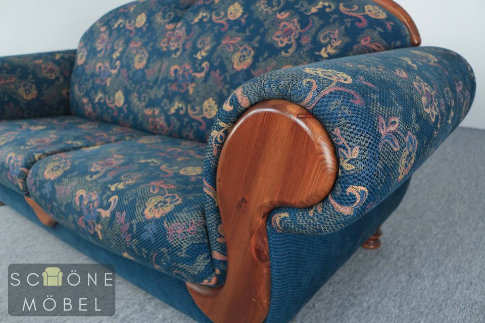 Hübsches 2er Sofa Vintage 2-3 Sitzer Retro Couch Blumenmuster in Berlin