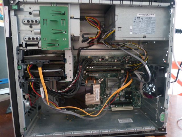 PC Win10 2x3GHz 1TB 8GB WLAN BT 19"TFT Funktastatur/-maus Drucker in Dresden