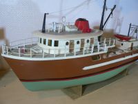 Modellschiff,Hochseetrawler,Trawler,Fischereischiff,Schiffsmodell Nordrhein-Westfalen - Hattingen Vorschau