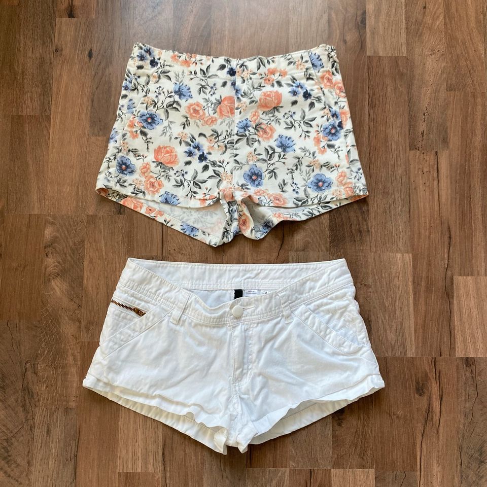 2x Shorts Hotpants Highwaist 36 H&M DIVIDED Boho ❌NEUWERTIG❌ in Soest