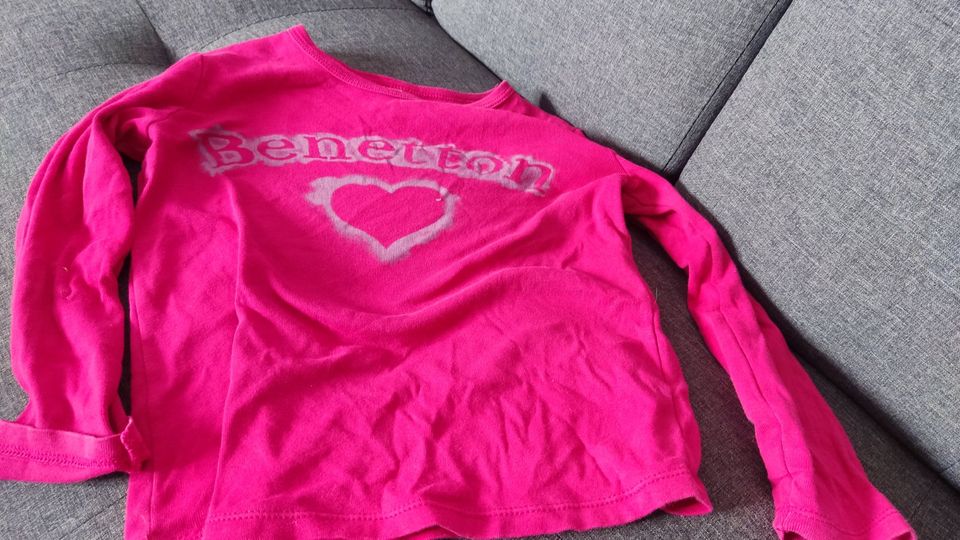 pinkes Shirt Benetton langärmlig Pullover Gr. S 6-7 Jahre 120 cm in Erfurt
