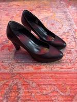 High Heels (Cox ) Berlin - Steglitz Vorschau