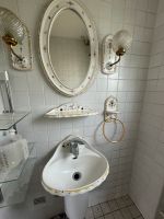 Keramag Romantik Fauna Set handbemahlt WC,Waschbecken,Spiegel usw Niedersachsen - Isernhagen Vorschau