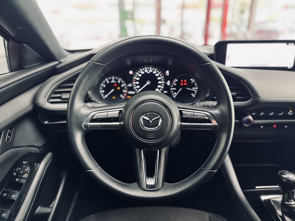 Mazda 3 5-trg. NAVI|HUD|PDC|MFL|LED|ACC|FAHRASSIST+ in Balingen