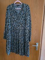 Verspielte Tunika/Kleid von Gina Gr. 50-52, neu! Bayern - Waldkraiburg Vorschau