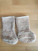 Dicke Baby Wollsocken Schüchen Babyschuhe 6-9 Monate Hessen - Usingen Vorschau