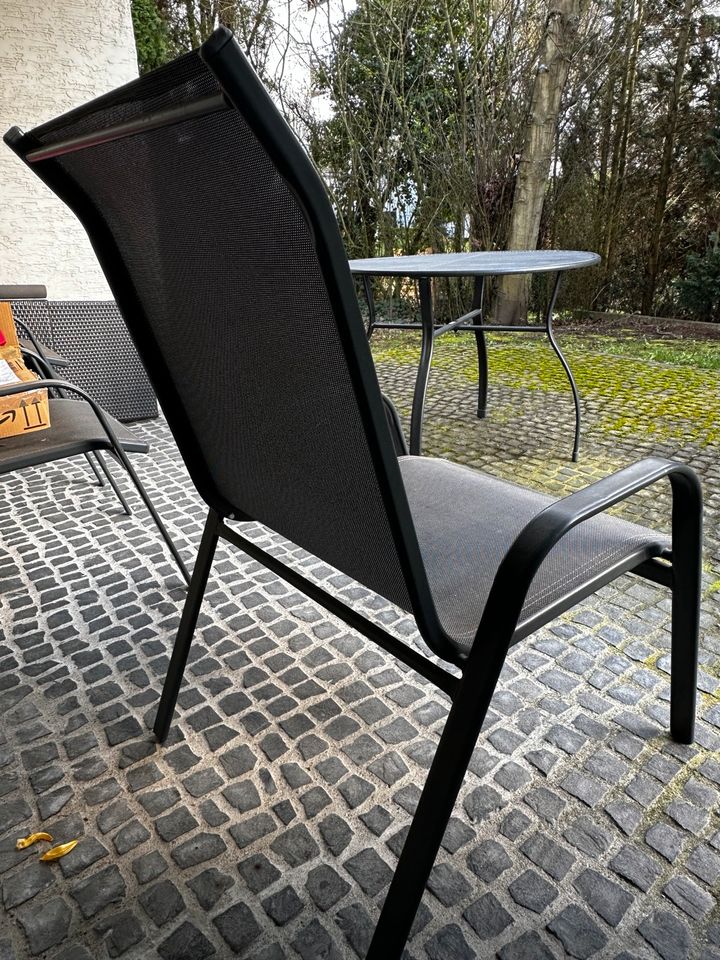 Greenmotion Gartenset (Tisch mit 4x Stühlen) in Gießen