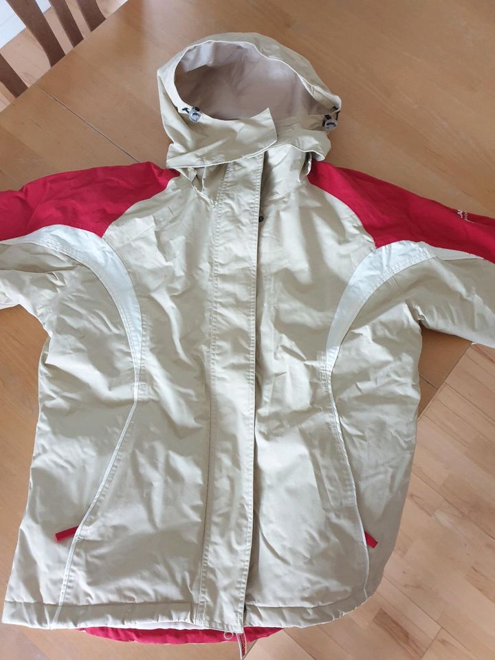 NEU Thermo Jacke Winterjacke Skijacke 40 in Xanten