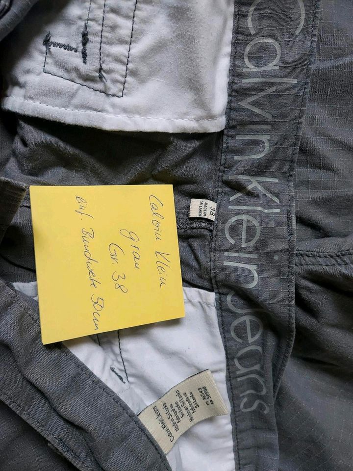 Wrangler Levi's Calvin Klein Jeans Hose kurz W36 W38 in Weilrod 