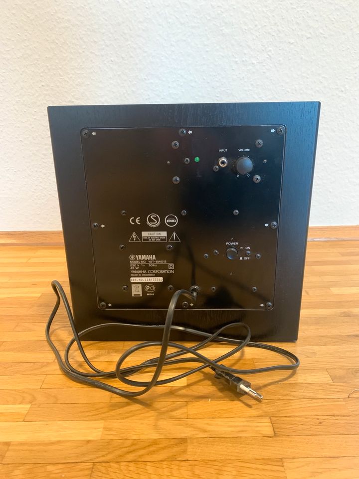 YAMAHA Subwoofer (Bass) YST-SWO12 mit Anleitung in Ascheberg