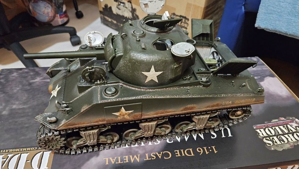Forces of Valor M4A3 Sherman 1:16 Exklusivmodell mit Zertifikat in Sugenheim