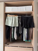 Zara Shorts Größe M in schwarz und türkis Nordrhein-Westfalen - Euskirchen Vorschau