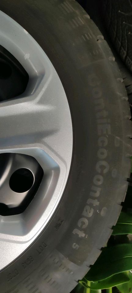 Ford EcoSport Sommerräder 205/60R16 92H; 61/2Jx16H2 ET37,5 in Westeregeln