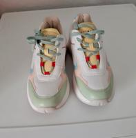 Neu mit Etikett: Tommy Hilfiger Sneaker Damen Gr. 39 Niedersachsen - Apen Vorschau