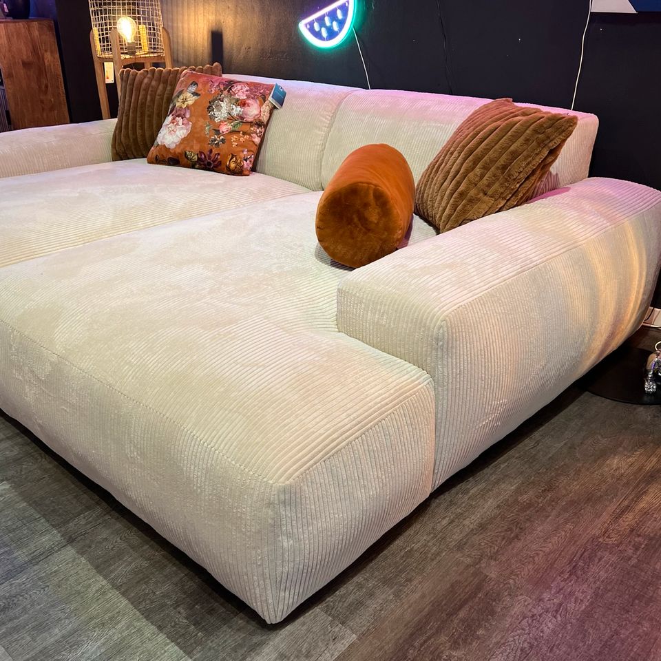 Timmy Mega Sofa - 264x178 cm - Breitcord Nature in Bocholt