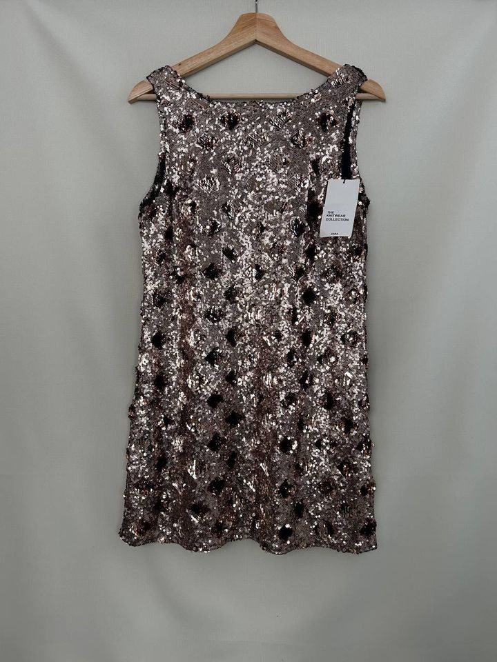 New - Zara Knit gold sequin sleeveless party dress Kleid neu in Löcknitz