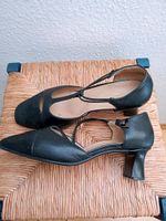 Tanzschuhe • schwarze Riemchen - Pumps Freiburg im Breisgau - March Vorschau