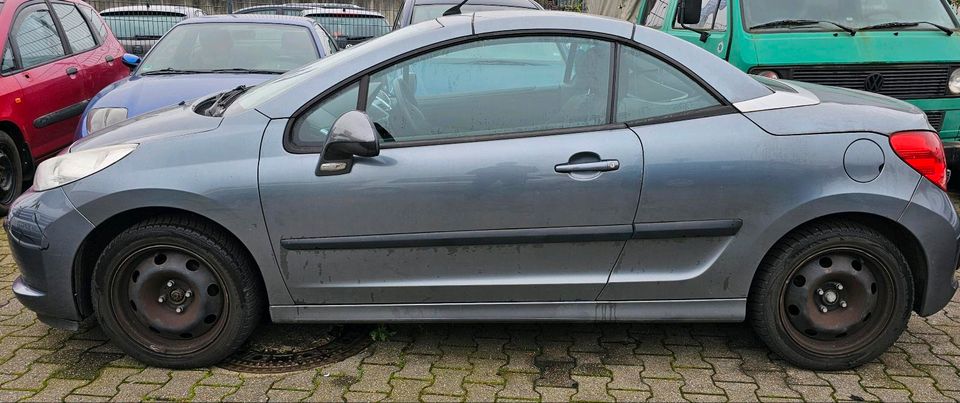 Peugeot 207 CC Schlachtfahrzeug Tür Kotflügel Stoßstange Achse in Mülheim (Ruhr)