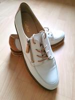 NEU Damen Lederschuh Gr. 40 Sachsen - Chemnitz Vorschau