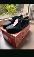 Vans 39 Neu Saarland - Schwalbach Vorschau