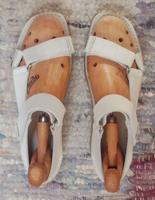 Clarks, Trekking-Sandalen, zartgrau, Gr. 41, neu Hessen - Wiesbaden Vorschau