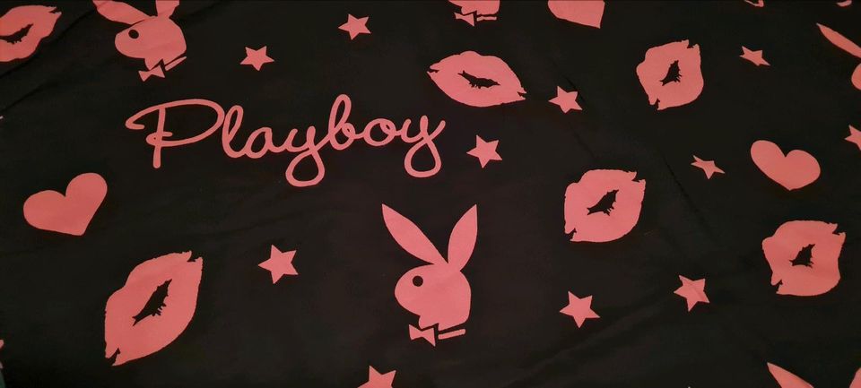 PLAYBOY Bettwäsche - neuwertig in Bad Homburg