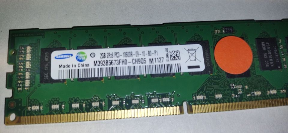 Server DDR3 ECC RAM 54GB PC3-10600R in Wilster