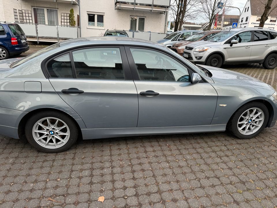 3er BMW e90 in Neuwied