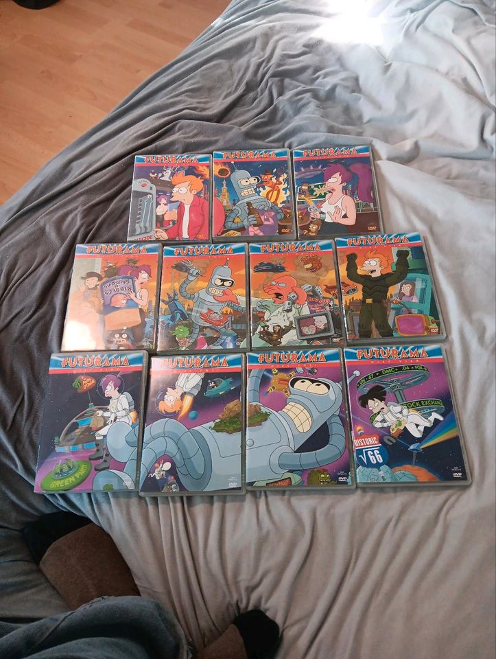 Futurama DvD Staffeln 1-3 in Berlin