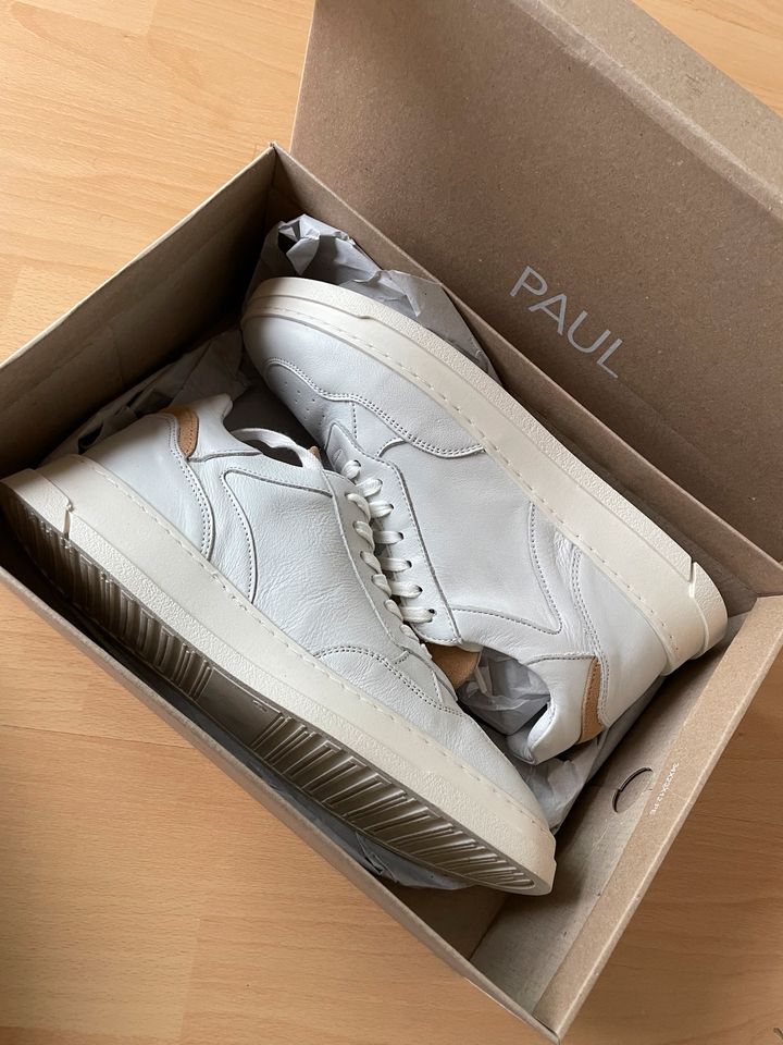 Paul Sneaker weiß Leder Gr. 43 in Freiburg im Breisgau