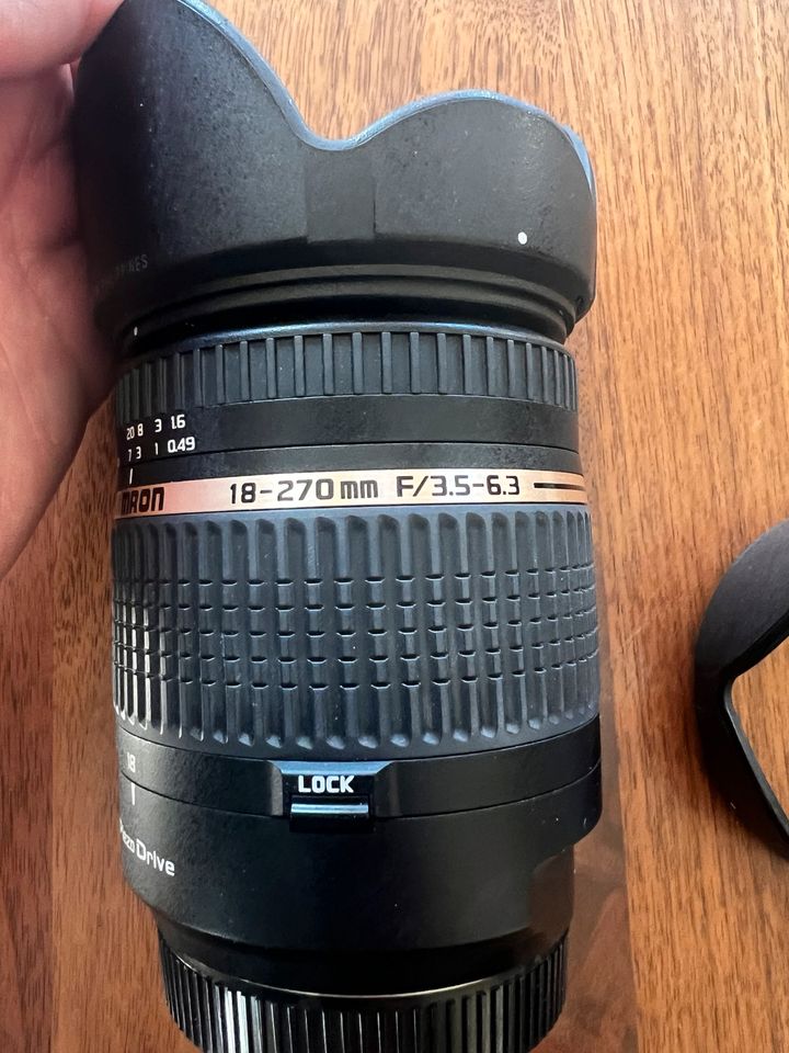 Tamron 18-270mm F/3,5-6,3 Di II PZD Objektiv für Sony in Machern