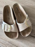 Graceland Pantoletten beige Hessen - Neuhof Vorschau
