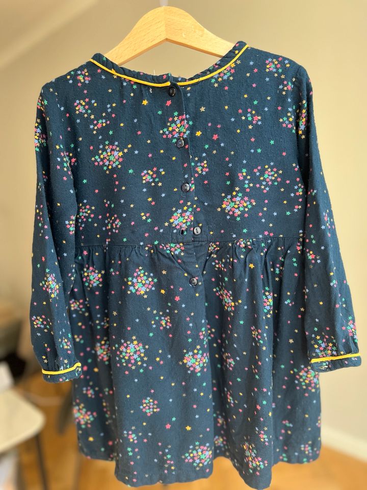 Sfera Kleid Kleidchen blau langarm Sterne 110 - 116 in München