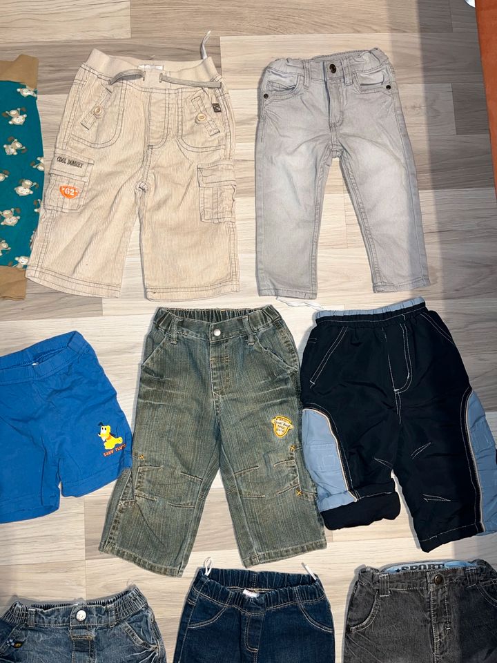 ❤️❤️❤️ Hosenpaket Jeanshosen Jogginghosen H&M Gr. 74 in Rostock