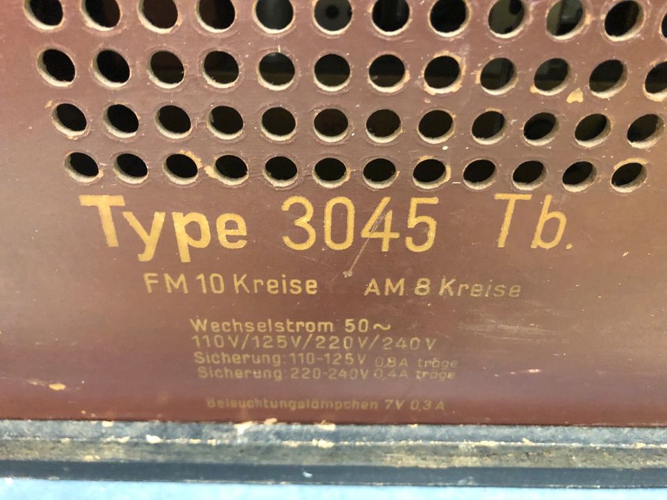 Grundig Type 3045 Tb Anlage mit Plattenspieler Radio Tonbandgerät in Otterfing