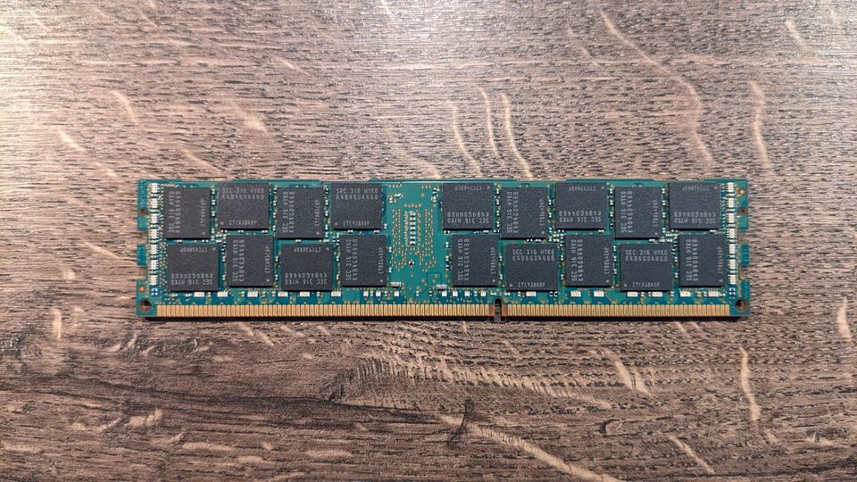 16GB (1x16GB) Samsung DDR3-PC3L 1600MHz Registered ECC Server RAM in Berlin