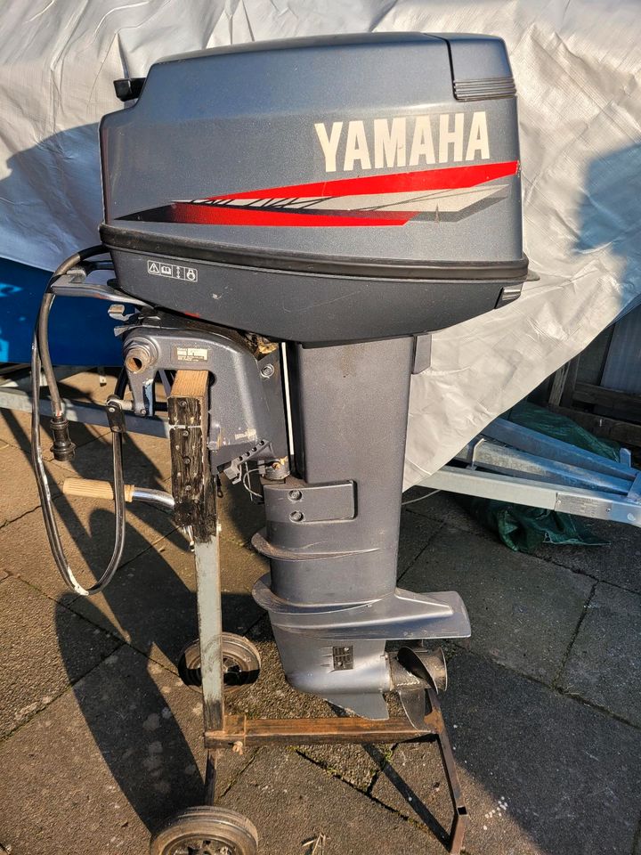 Außenbordmotor  Yamaha 20 PS / 2 Takt in Wahlstedt