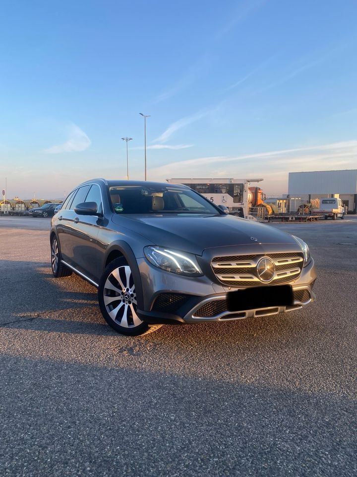 Mercedes Benz E 220d Allterrain in Leinfelden-Echterdingen