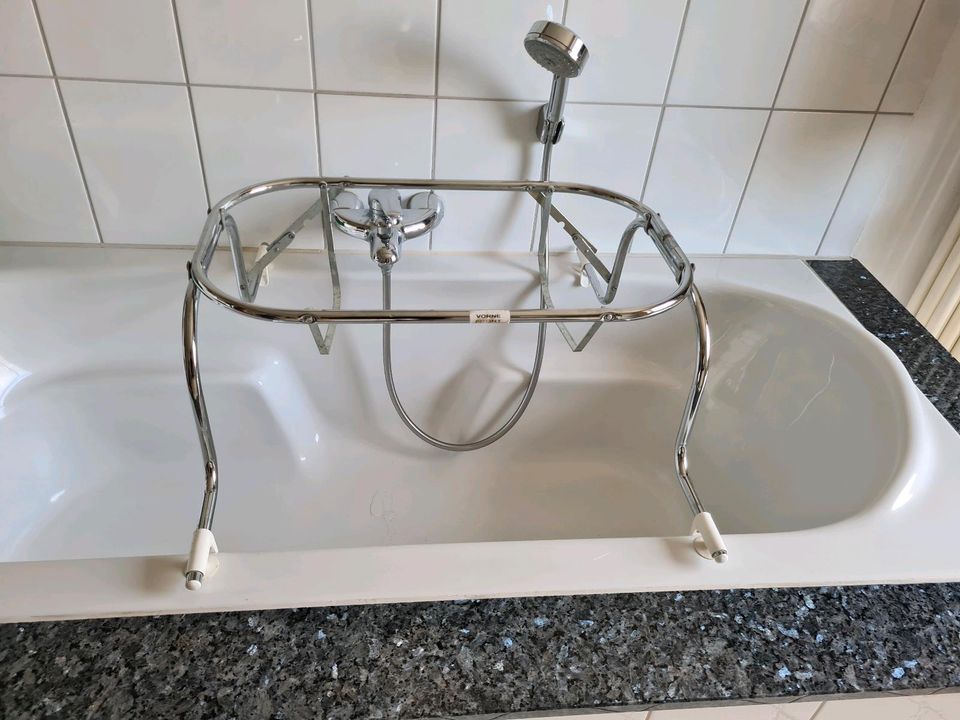 Babywanne mit Halterung für Badewanne in Bonn