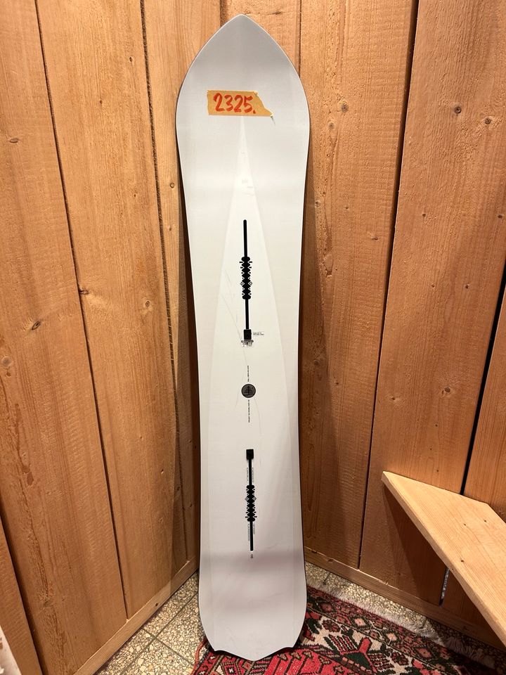 Burton Test Snowboard Double Dog 3D 158 cm direkt. Camber No.2325 in Centrum