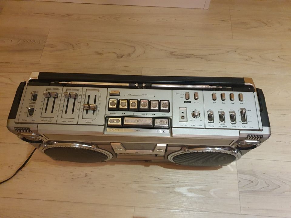 Radiorekorder SHARP GF-9292X in Greifswald