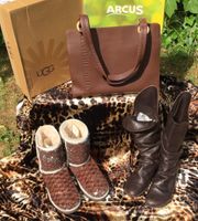 UGG Lammfell-Boots Arcus Leder-Stiefel je75€ Bernd Berger Tasche Nordrhein-Westfalen - Krefeld Vorschau