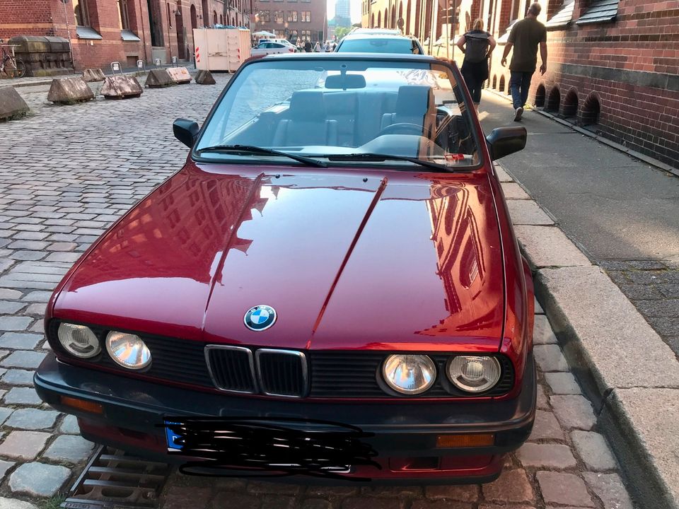 BMW E30 Cabrio in Hamburg