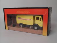 Corgi Toys Faun Mercedes, Reinigungsmasch. No 1117 mit OVP 1981 Baden-Württemberg - Eggingen Vorschau