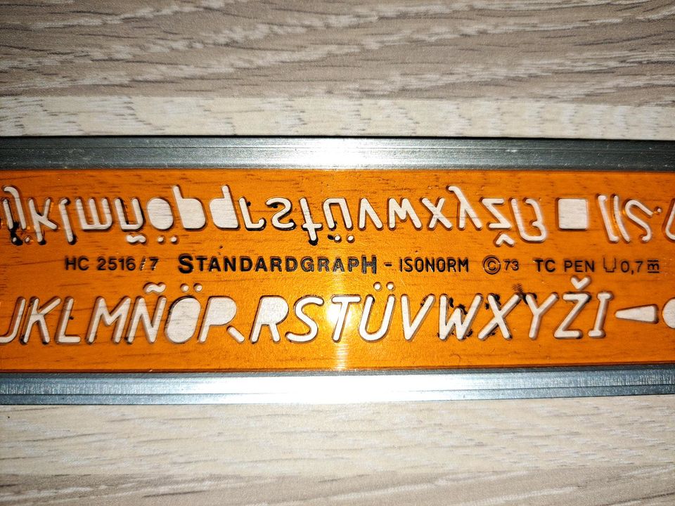 24 Zeichenschablonen Teil 1 von 3 Rotring Standardgraph in Hagen